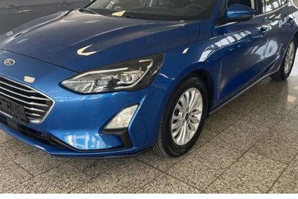 Ford Focus 47.000 km 14.985 &euro; Wuppertal 42329