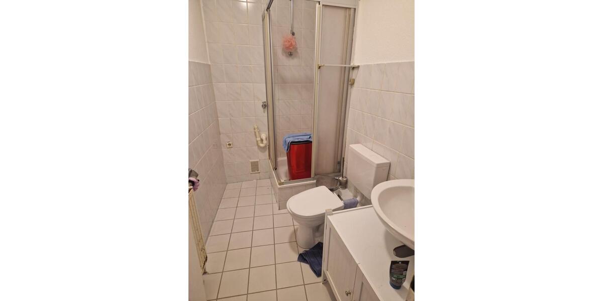 Kleine 2 Zimmer Wohnung mit kleinem Balkon in Wuppertal Barmen 2 zimmer