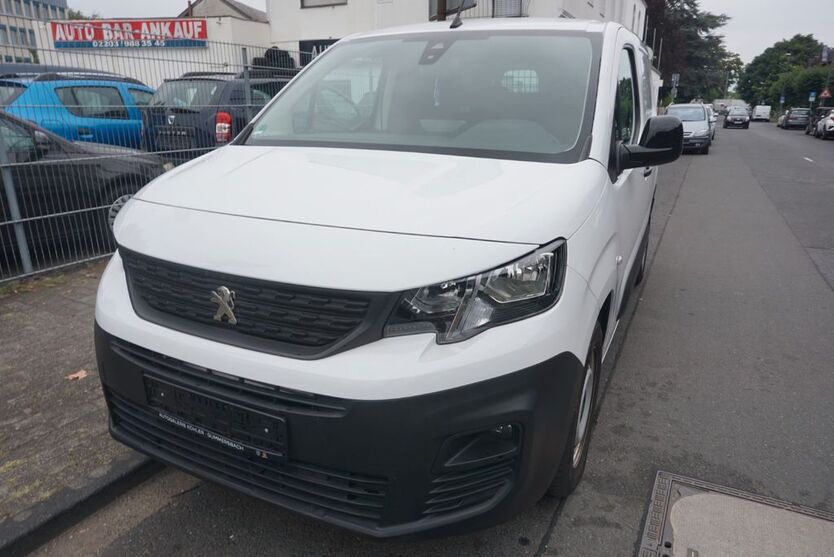 Peugeot Partner 26.000 km 13.499 € Köln 51143