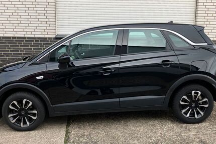 Opel Crossland (X) 50.326 km 14.990 € Hilden 40721