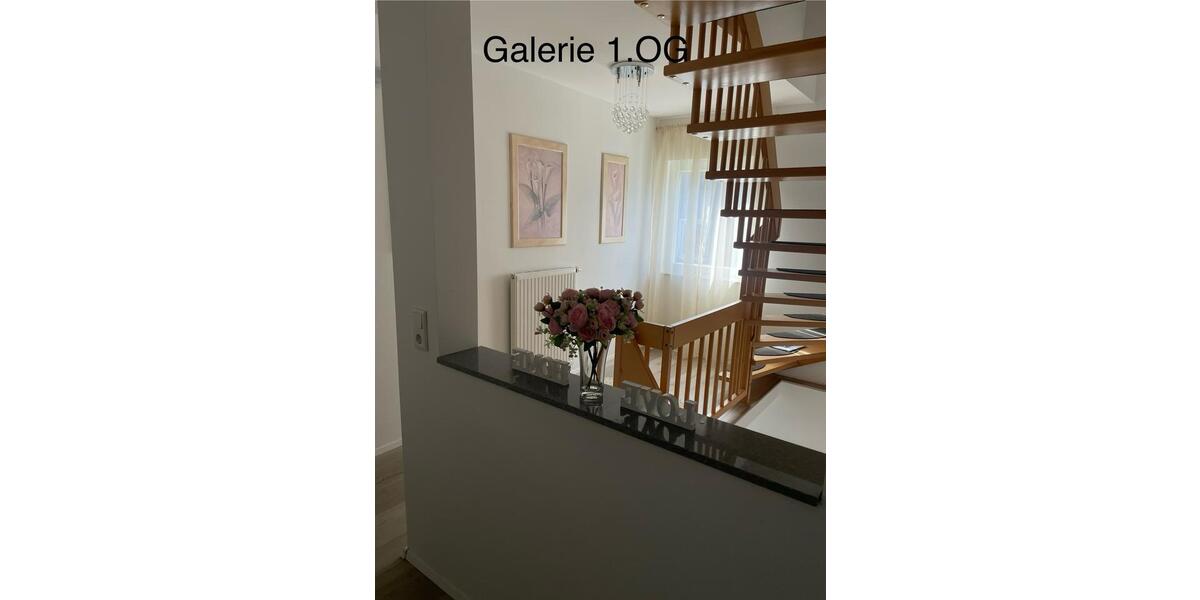 Neuwertiges Mehrgenerationenhaus 7 zimmer