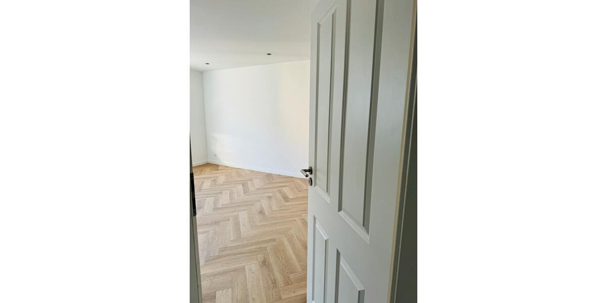 Erdgeschoßwohnung Remscheid - 1 Zimmer, 33 m&sup2;, 400&euro; | Angebot:26089396