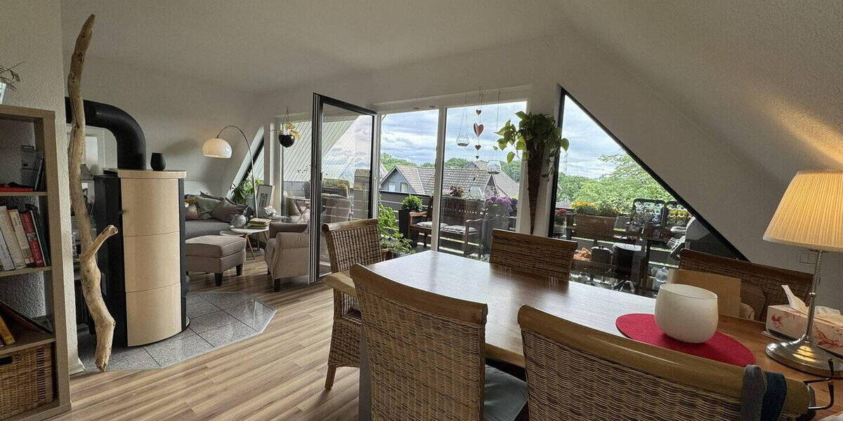 Etagenwohnung Haan - 4 Zimmer, 100 m&sup2;, 1.200&euro; | Angebot:26411366
