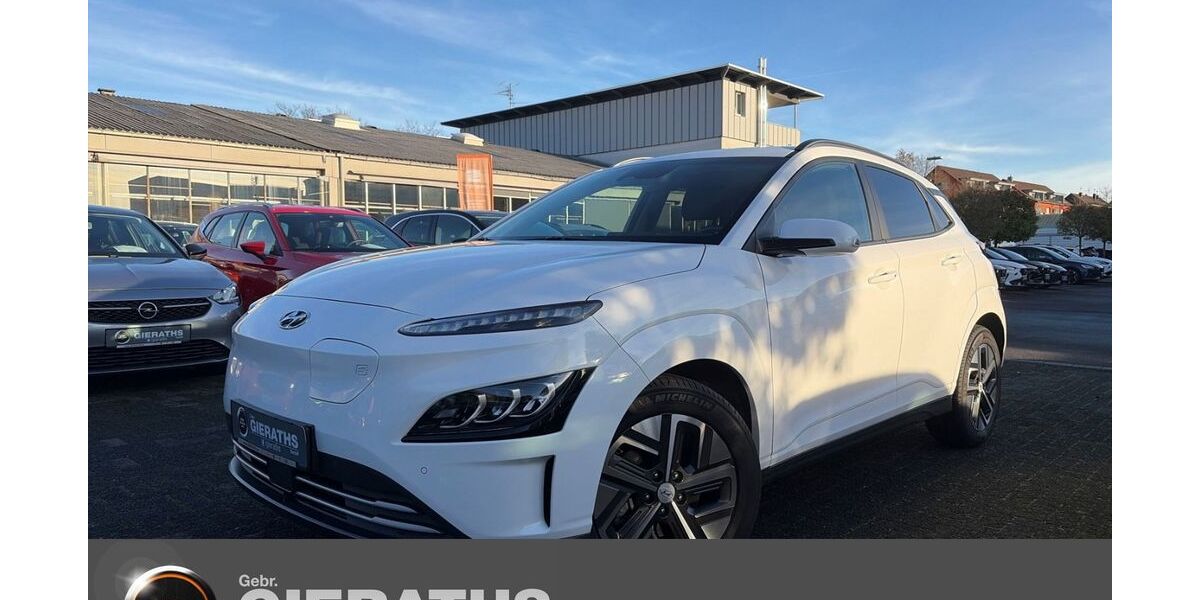 Hyundai KONA 32.386 km 22.890 &euro; Bergisch Gladbach 51429