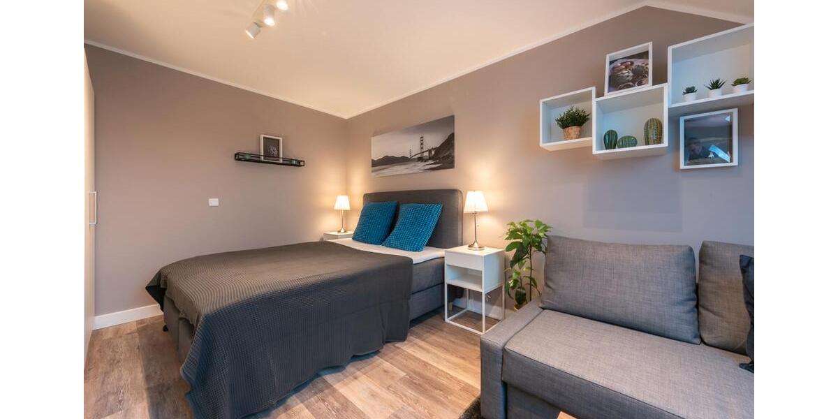 Dachgeschoßwohnung Bochum Bochum-Südwest - 1 Zimmer, 29 m&sup2;, 550&euro; | Angebot:24981826