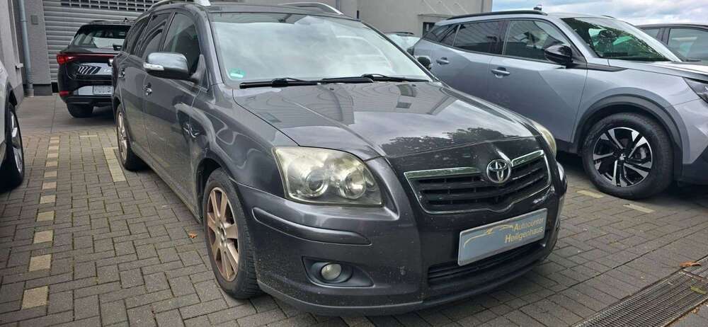 Avensis