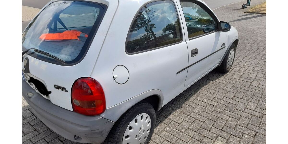 Opel Corsa 189.000 km 2.999 &euro; Düsseldorf 40237