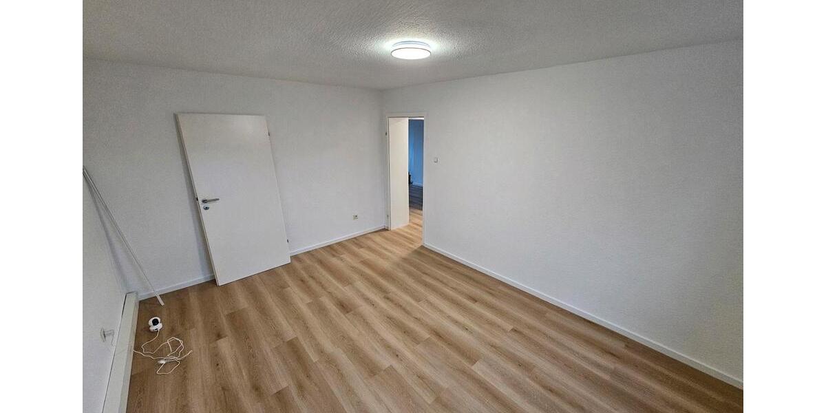 Etagenwohnung Solingen Höhscheid - 2 Zimmer, 51 m&sup2;, 880&euro; | Angebot:26408260