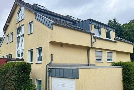 Raus aus dem Trubel :) Große 2½ R.-Maisonette mit Balkon & Garten-Mitbenutzung in Stadtwald