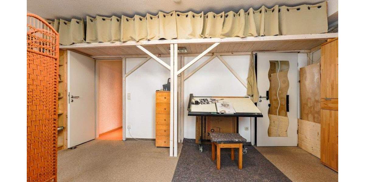 3,5 Zi. Maisonette ETW mit Apartment * 2 Balkone * ca. 137 m² * 3 Bäder, davon 1 Wellnessbad mit Sauna + Whirlpoo... 3 zimmer