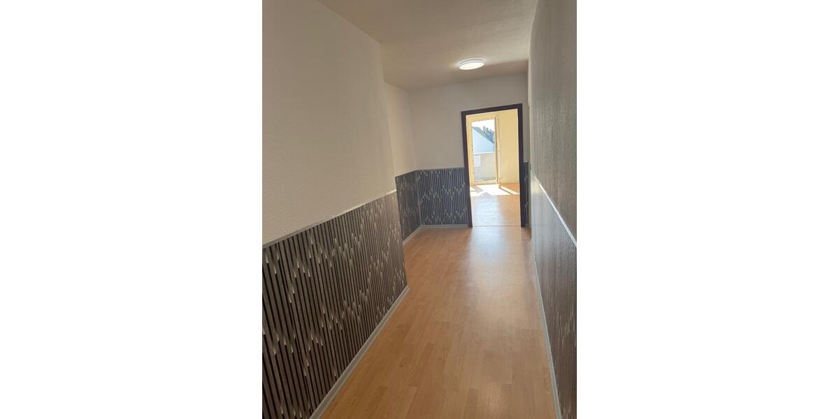 Etagenwohnung Bergisch Gladbach Gronau - 2 Zimmer, 71 m&sup2;, 185.000&euro; | Angebot:25591052