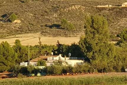 Grundstück zu verkaufen in Lorca 401.500 € 73000 m²