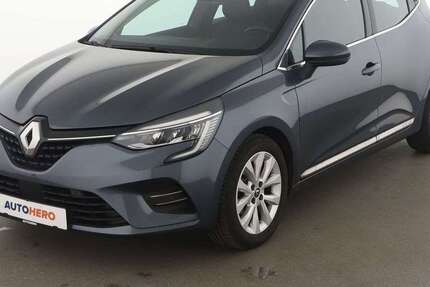 Renault Clio 33.321 km 14.380 € Köln 50739