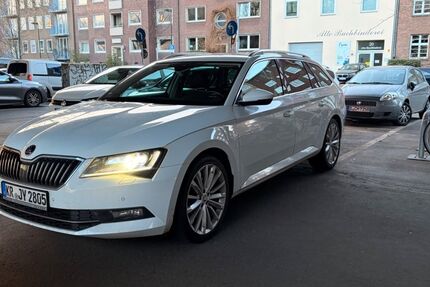 Skoda Superb 144.961 km 16.499 &euro; Düsseldorf 40477