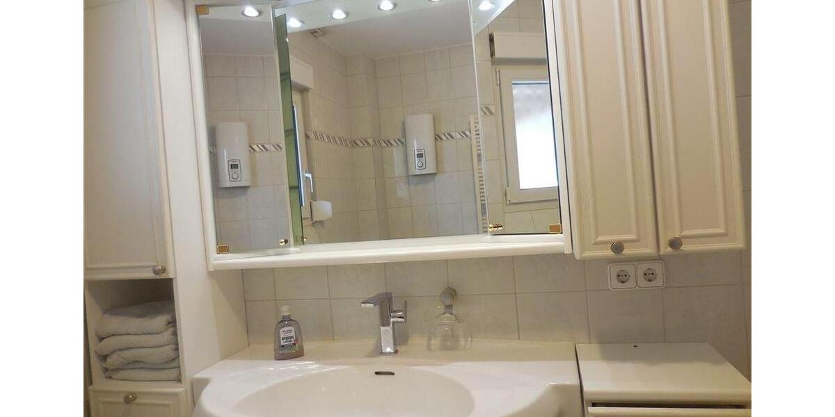 Etagenwohnung Leverkusen Bergisch Neukirchen - 3 Zimmer, 113 m&sup2;, 1.250&euro; | Angebot:24805217