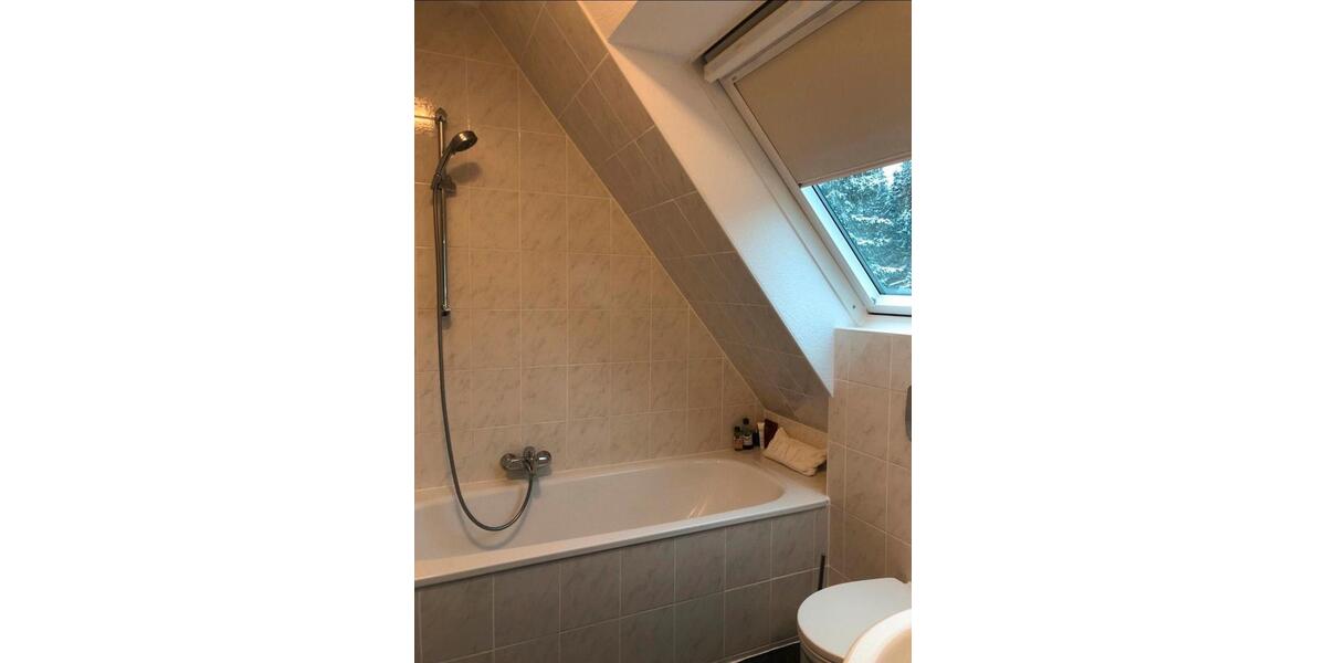 Dachgeschosswohnung mit Dachterrasse in ruhiger Lage 3 zimmer