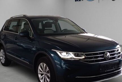 VW Tiguan 72.824 km 25.990 &euro; Wuppertal 42289