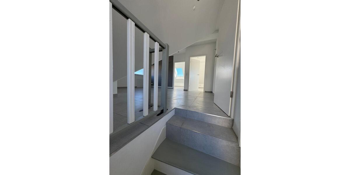 4 Zimmer Maisonette Erstbezug und Kernsanierung mit Energie­effizienz­klasse A 4 zimmer