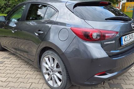 Mazda 3 155.000 km 10.000 &euro; Leverkusen 51377
