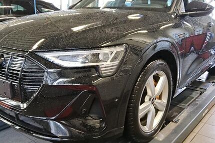 Audi e-tron 66.359 km 34.651 &euro; Hagen 58091