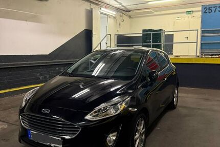 Ford Fiesta 72.500 km 10.450 &euro; Wuppertal 42279
