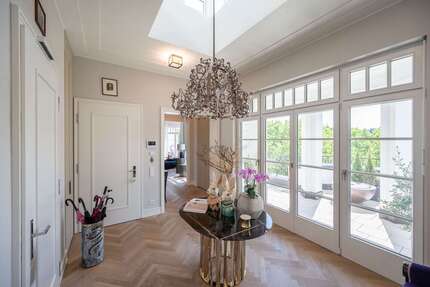 Wohnung zum Kaufen in Düsseldorf-Zoo 3.485.000 € 219 m² 5 zimmer