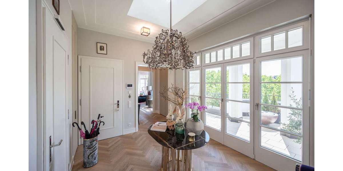 Wohnung zum Kaufen in Düsseldorf-Zoo 3.485.000 € 219 m² 5 zimmer