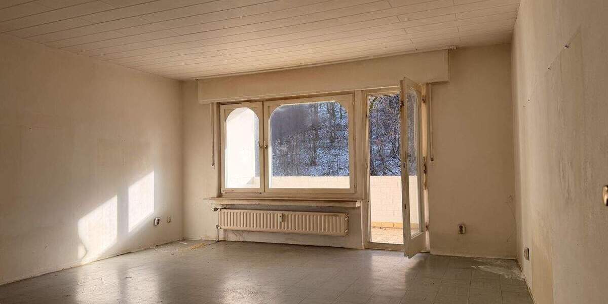 Etagenwohnung mit eigener Garage und Blick ins Grüne 2 zimmer