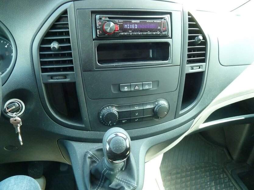 Vito 114 CDI Mixto 2x Schiebe5 Sitze Beule
