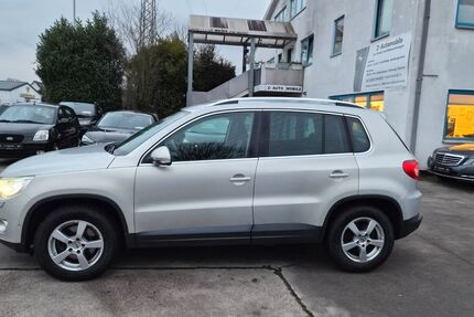 VW Tiguan 268.021 km 5.500 € Hilden 40721