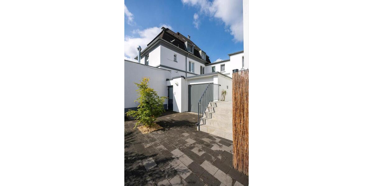 Mehrfamilienhaus, Wohnhaus Ratingen Tiefenbroich - 15 Zimmer, 434 m&sup2;, 972.000&euro; | Angebot:26196078