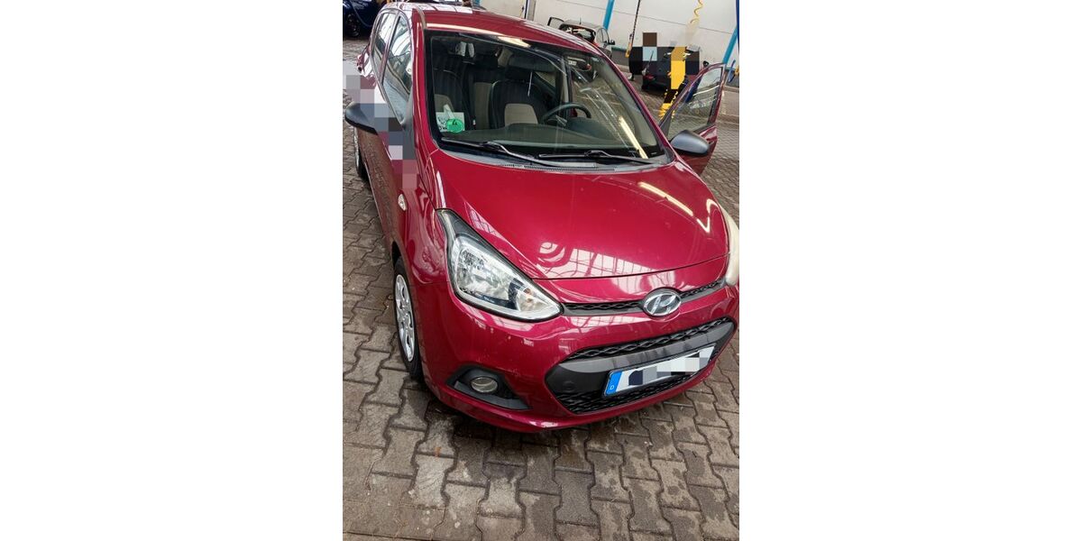 Hyundai i10 159.200 km 3.400 &euro; Leverkusen 51379