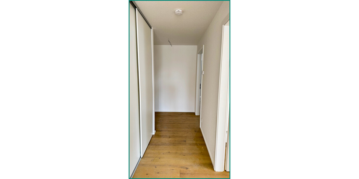 NEUBAU-ERSTBEZUG: MODERNE 3-ZIMMER-WOHNUNG MIT AUFZUG, GROSSEM BALKON UND PKW-STELLPLATZ IN RADEVORM - Etagenwohnung Radevormwald Karthausen | Angebot:26178560