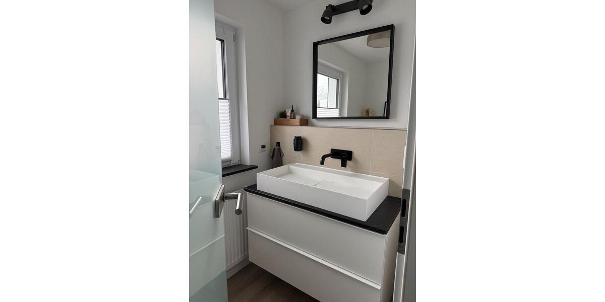 Doppelhaushälfte Leverkusen - 4 Zimmer, 135 m&sup2;, 2.350&euro; | Angebot:26295249