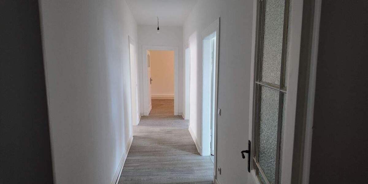 Etagenwohnung Leverkusen Opladen - 3 Zimmer, 106 m&sup2;, 1.250&euro; | Angebot:25666105