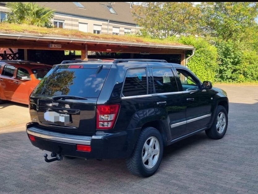 Grand Cherokee