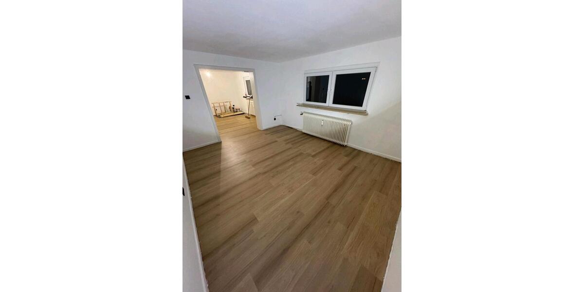 Etagenwohnung Remscheid - 3 Zimmer, 69 m&sup2;, 600&euro; | Angebot:26470930