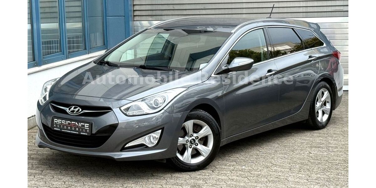 Hyundai i40 54.000 km 12.198 &euro; Ratingen 40880