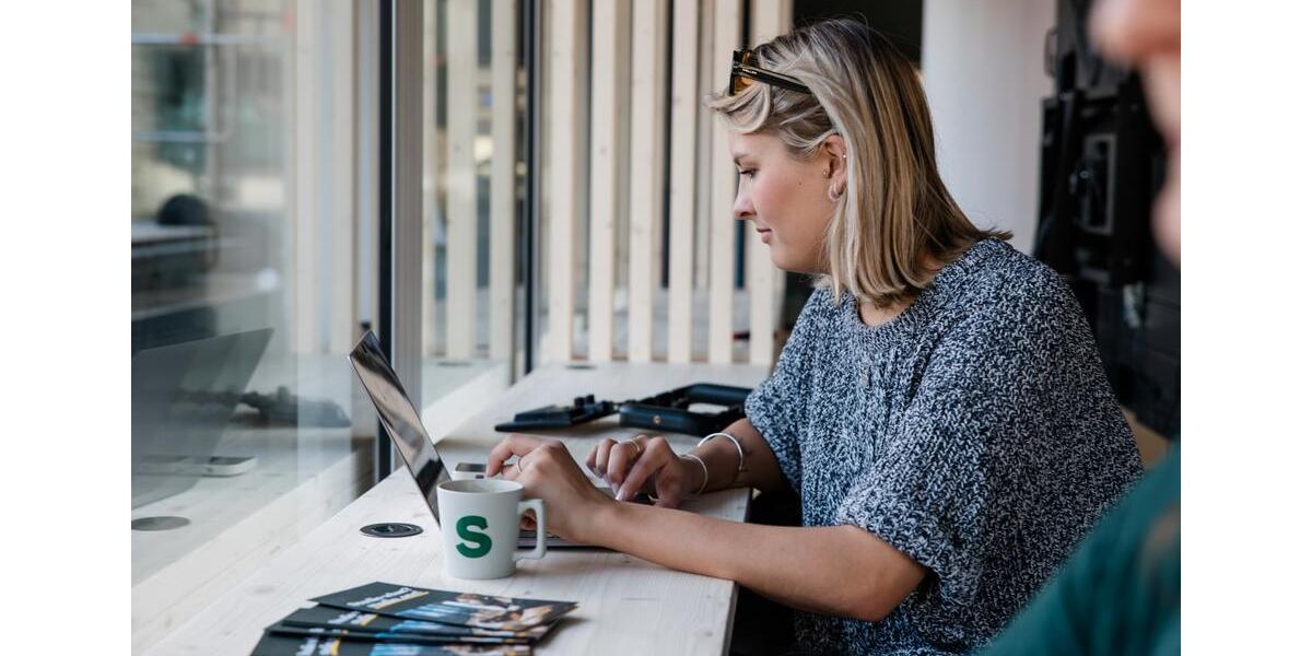 Double Office Studio One: Flexible Konditionen, kreative Community zimmer