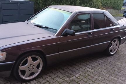 Mercedes-Benz 190 341.000 km 3.200 &euro; Wipperfürth 51688