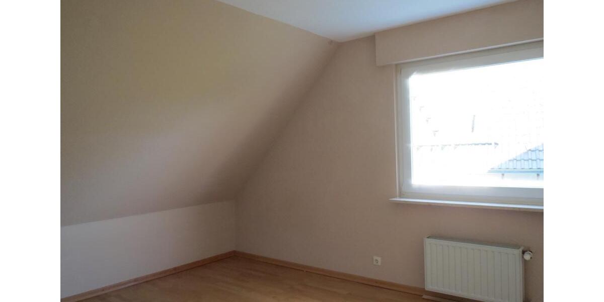 Doppelhaushälfte Velbert Langenberg - 6 Zimmer, 148 m&sup2;, 1.690&euro; | Angebot:25358178