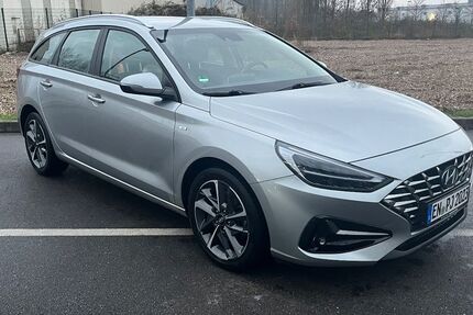Hyundai i30 58.000 km 15.990 &euro; Wetter (Ruhr) 58300