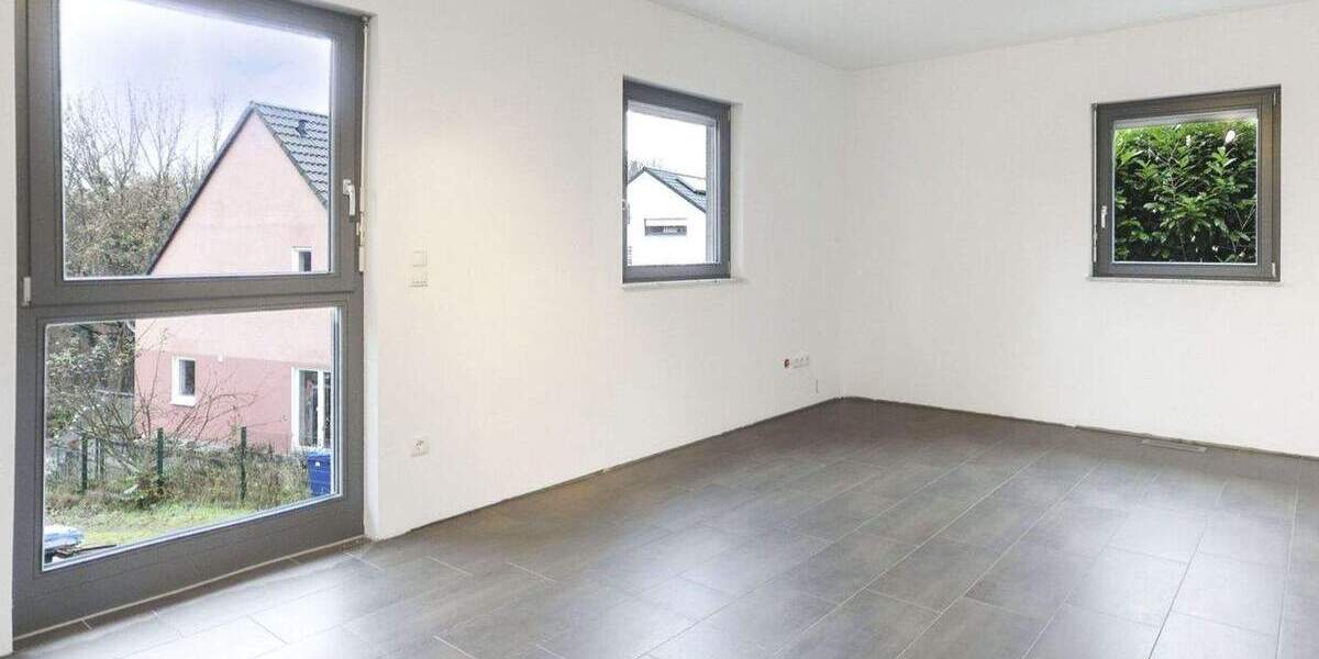 Einfamilienhaus Leverkusen Quettingen - 8 Zimmer, 285 m&sup2;, 989.000&euro; | Angebot:25649677