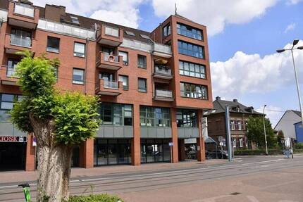 Repräsentative, frisch renovierte 3-Zimmer-Wohnung -PROVISIONSFREI- in Frechens gemütlichem Zentrum