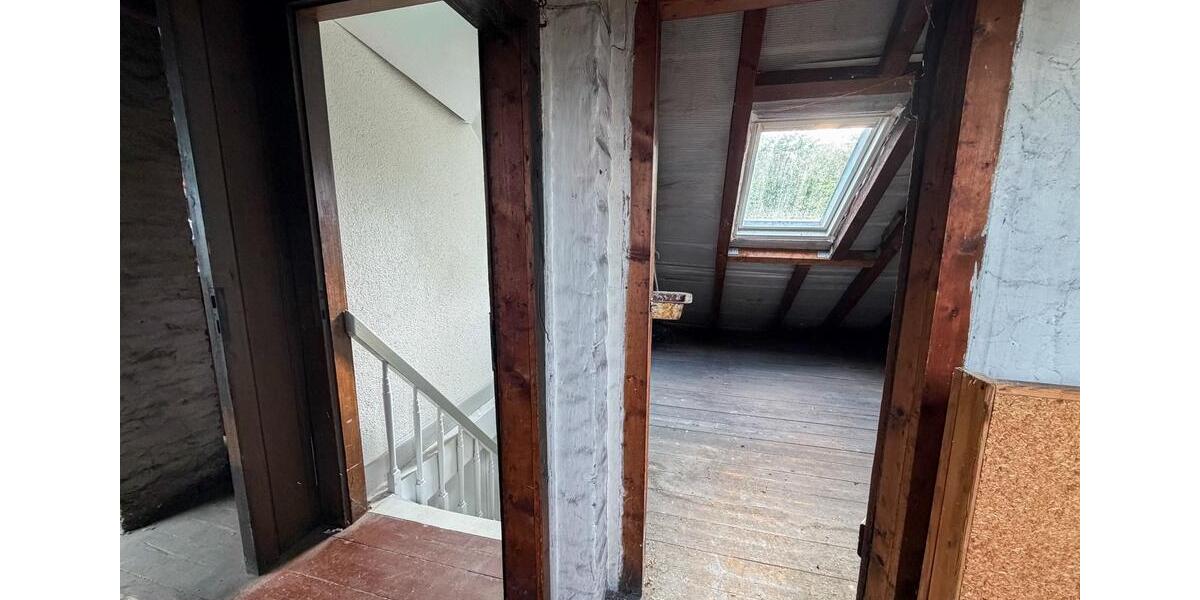 Etagenwohnung Wuppertal Barmen - 4 Zimmer, 102 m&sup2;, 220.000&euro; | Angebot:26827322