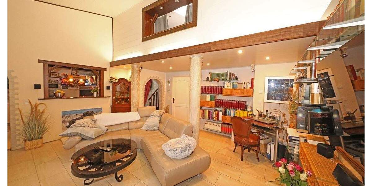 Reihenmittelhaus Düsseldorf Lierenfeld - 3 Zimmer, 130 m&sup2;, 425.000&euro; | Angebot:25631739