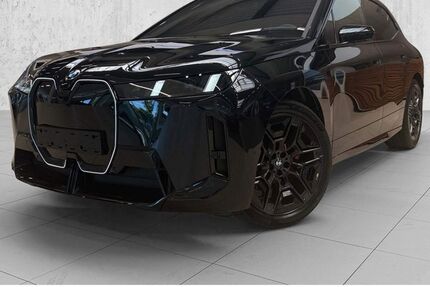 BMW iX 6.480 km 80.000 € Solingen 42719