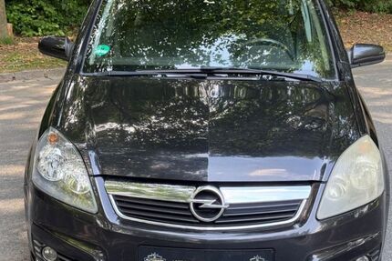 Opel Zafira 263.000 km 2.499 &euro; Wuppertal 42283