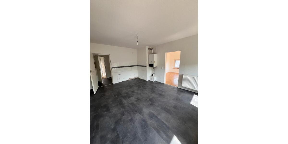 Dachgeschoßwohnung Wuppertal Dornap - 3 Zimmer, 100 m&sup2;, 700&euro; | Angebot:26414550