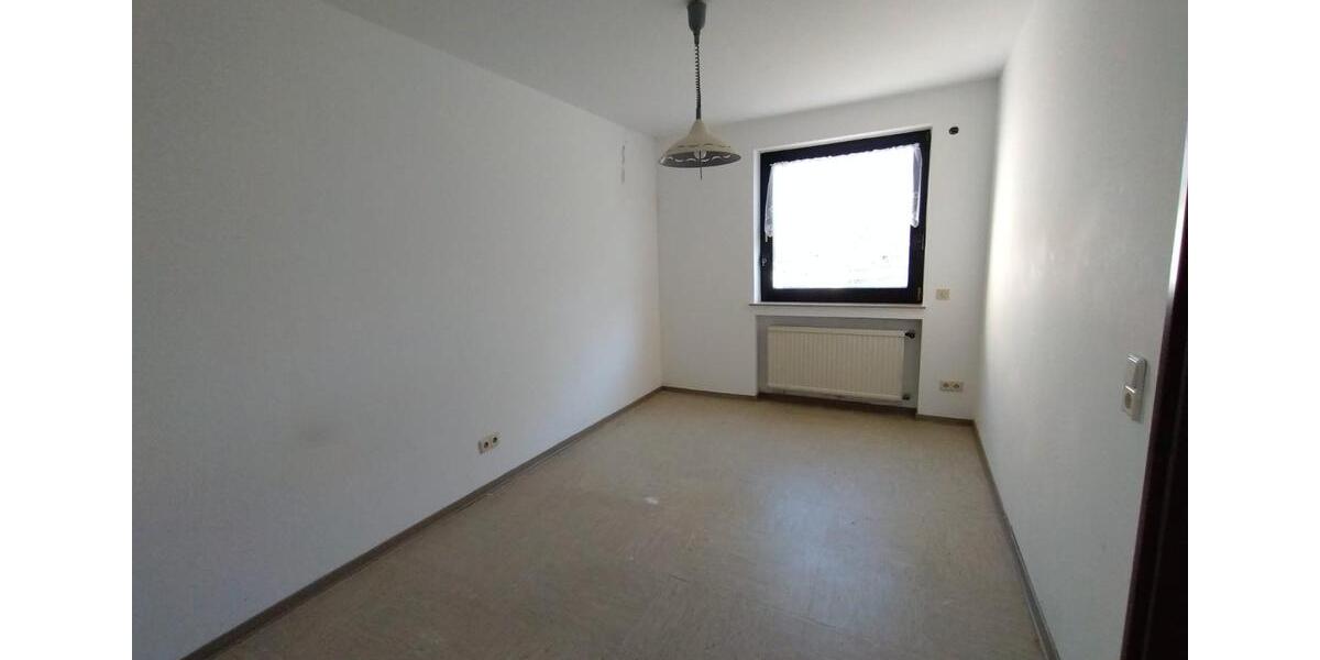 Reihenhaus Düsseldorf Stadtbezirk 10 - 3 Zimmer, 114 m&sup2;, 1.700&euro; | Angebot:26374925